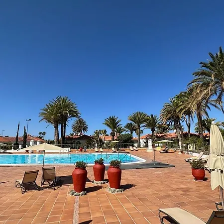 Bungalow Sun Club Casa Eduardo Holiday home